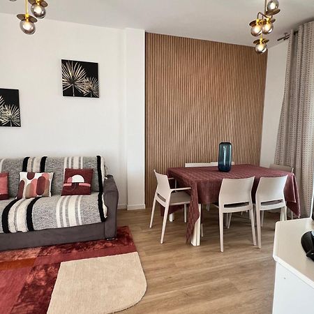 Blue Moon Penthouse Apartment Lido di Jesolo Ngoại thất bức ảnh